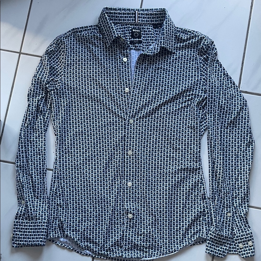 Hugo Boss Men's Black and White Geometric Shirt Slim Fit